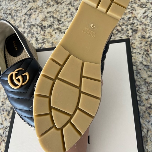 Gucci Shoes - Picture 3 of 4